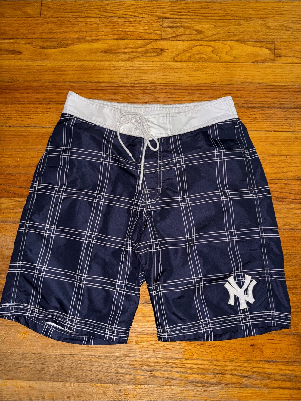 Men’s Genuine Yankee Merchandise Navy Plaid  Swim Shorts Vintage